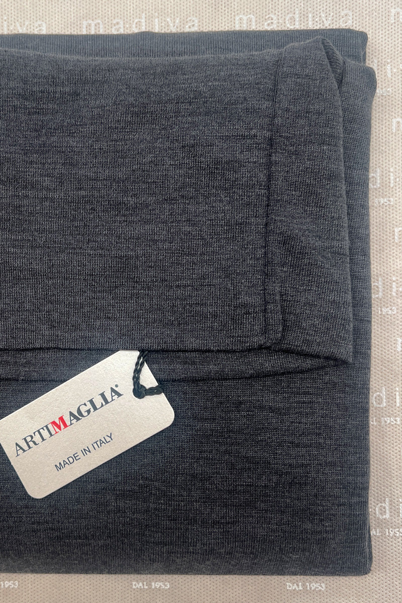 Women's turtleneck sweater 299 in silk wool - Softness, warmth, and excellent fit