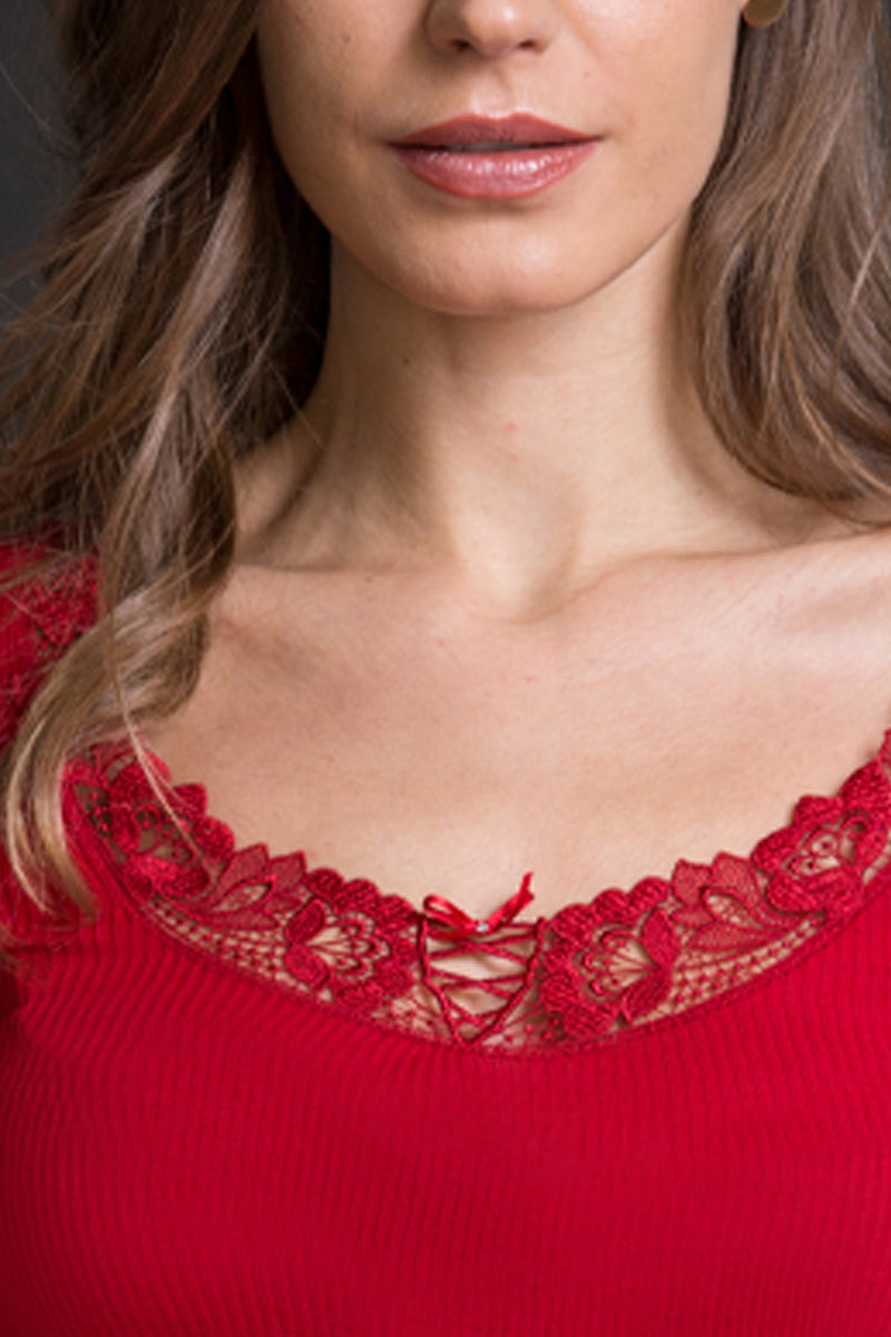 Women's tank top 676 in merino wool and silk - Narrow shoulder and macramé insert