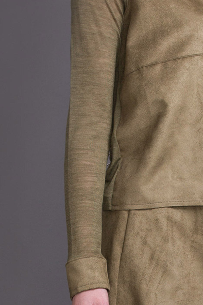 Women's under-jacket top 687 in silk wool crêpe - V-neck and long sleeves Warm and comfortable