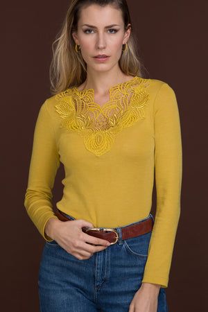 Maglia da donna manica lunga 755 in lana seta - Inserto in macramè svizzero e stile retrò