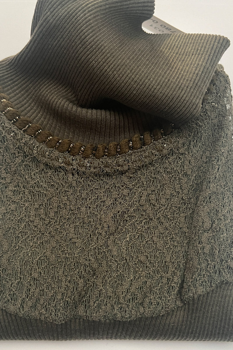 Maglia dolcevita da donna 780 in lana e seta - Manica lunga e collo rifinito con treccia