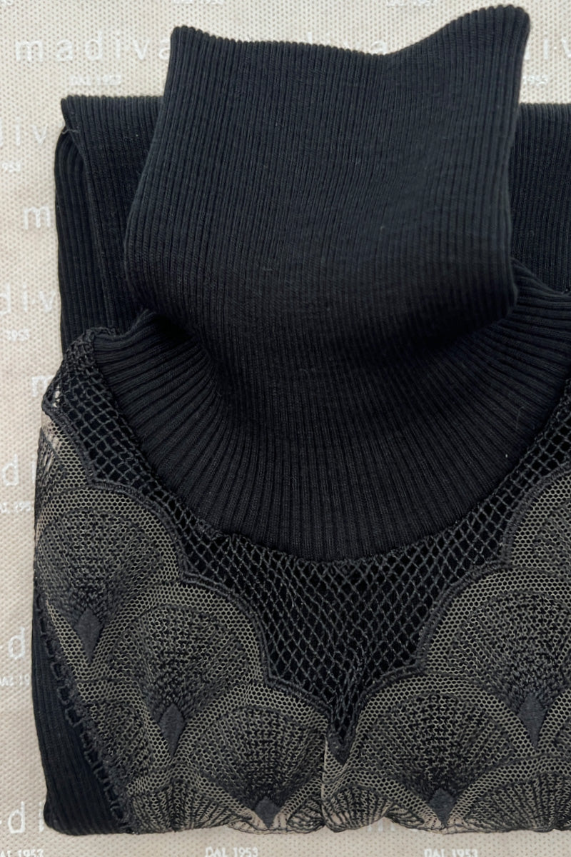 Women's turtleneck sweater Ines - Softness and excellent fit