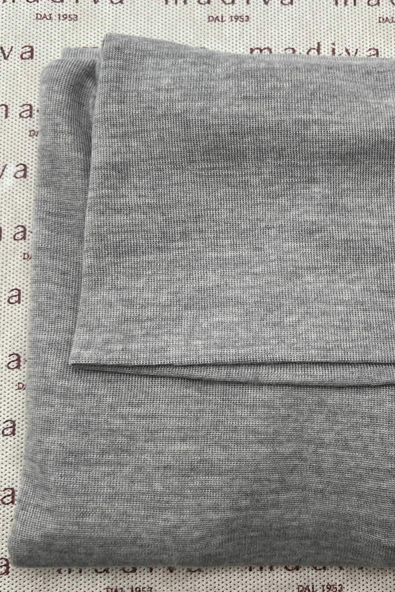 Zoe - Wool silk sleeveless turtleneck