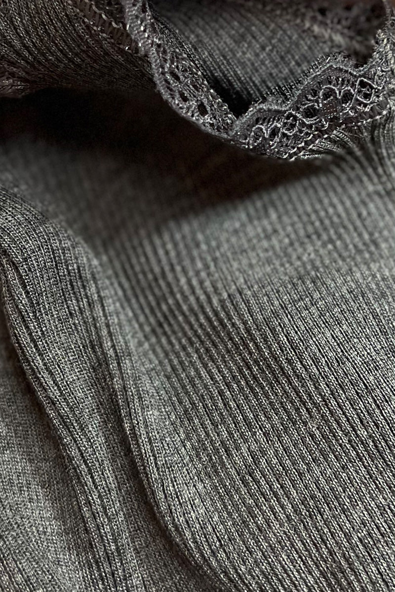 Canotta da donna Amelie in lana seta - Spalla stretta e pizzetto elastico