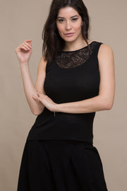 Adele long-sleeve neckline - Ribbed Wool Silk with Macramé