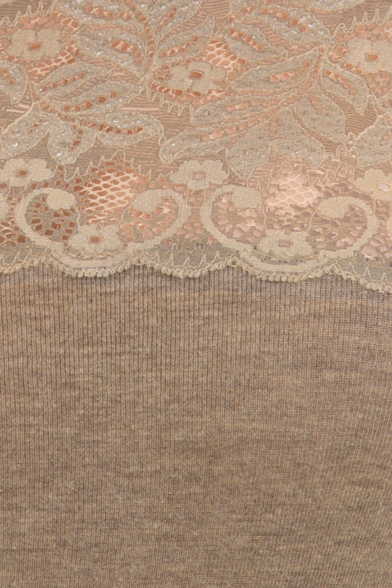 Women's tank top Eleine・Modal wool shoulder - Wide shoulder and ruffle in color