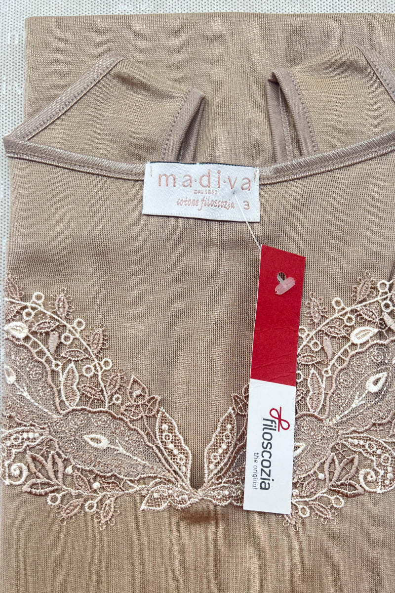 Canotta da donna Gioia in cotone filoscozia - Spalla larga con inserto in tulle e macramé