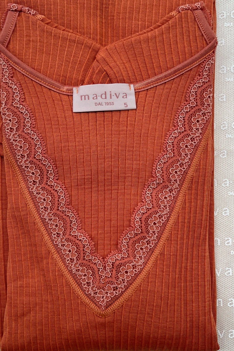 Maglietta intima da donna Ilenia in lana seta - Mezza manica plissé e pizzetto elastico ESCLUSIVA ONLINE