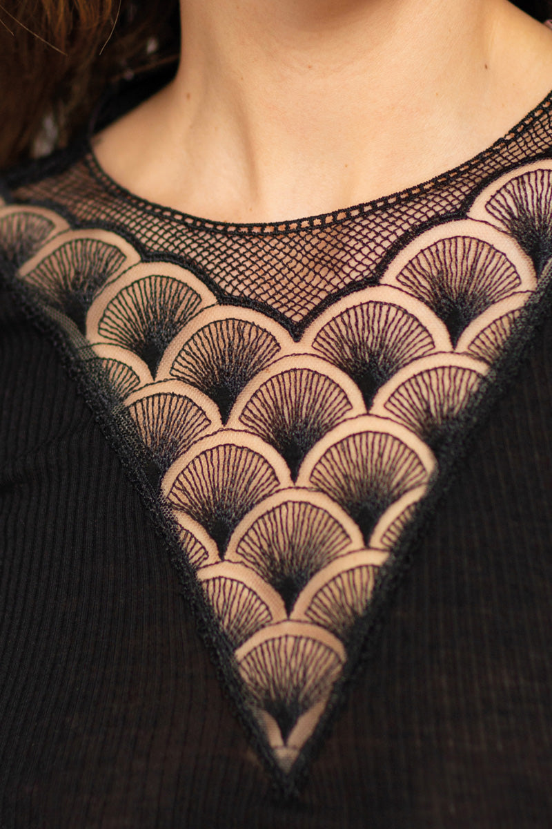 Women's sleeveless cardigan Ines in wool silk - Softness and excellent fit