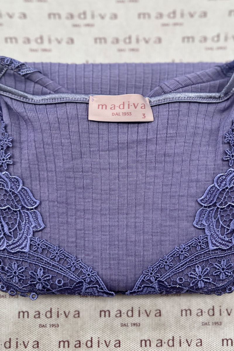 Maglia da donna Marti・Manica in lana seta - Manica lunga e macramè raffinato