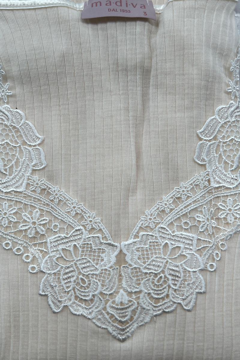 Happy Sleeveless - Wool Silk with macramé