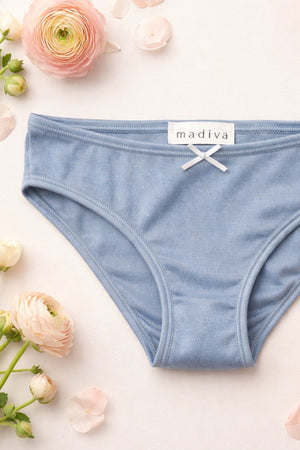 Anita Sleeveless - Wool Silk with little lace