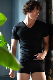 Max Short Sleeve V-neck- 100% Filoscozia® Cotton