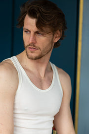 Monaco Sleeveless - 80% virgin wool and 20% polypropylene