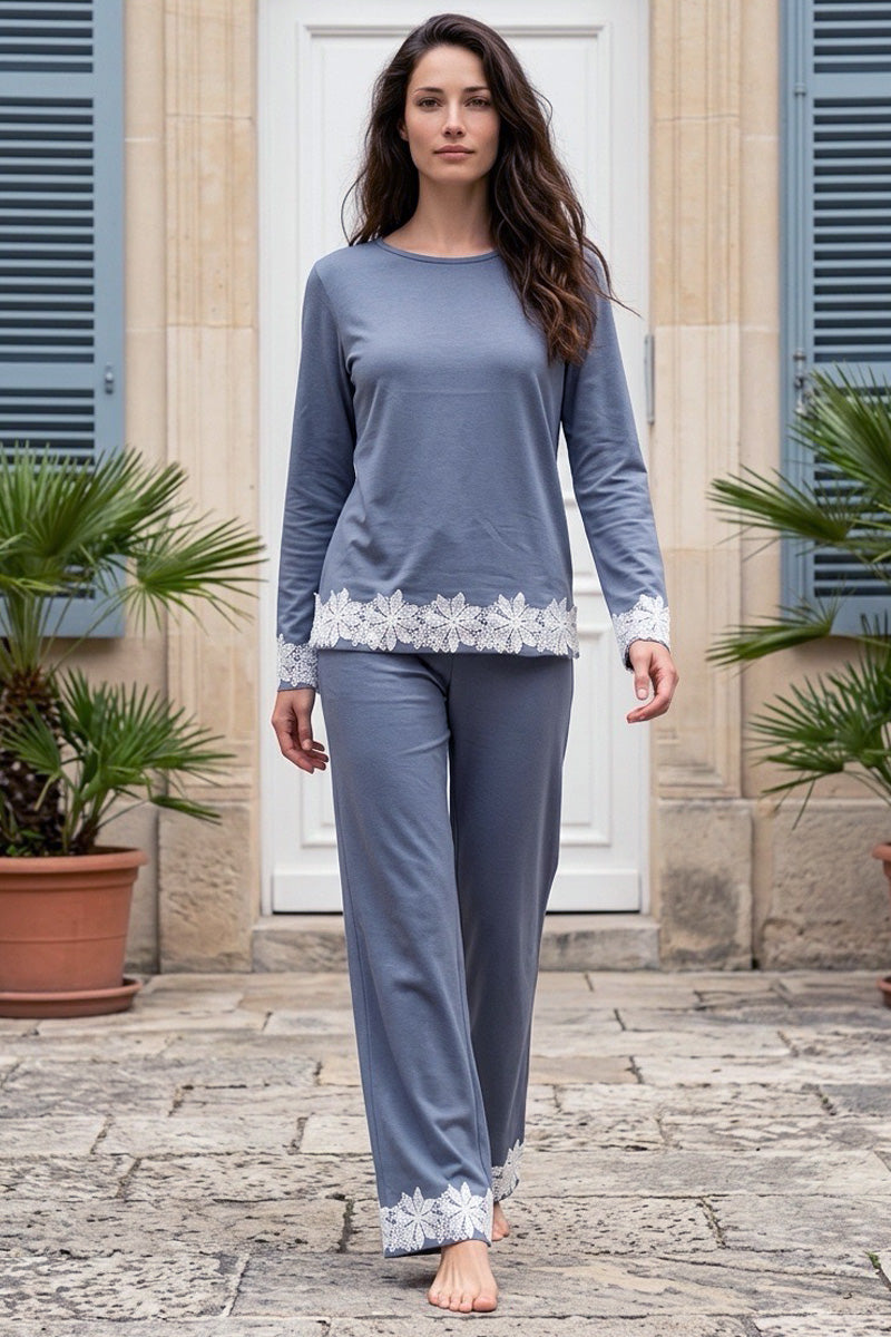 Women's pajama Mia in microfiber and wool - Enhanced with lace trim with corded edge