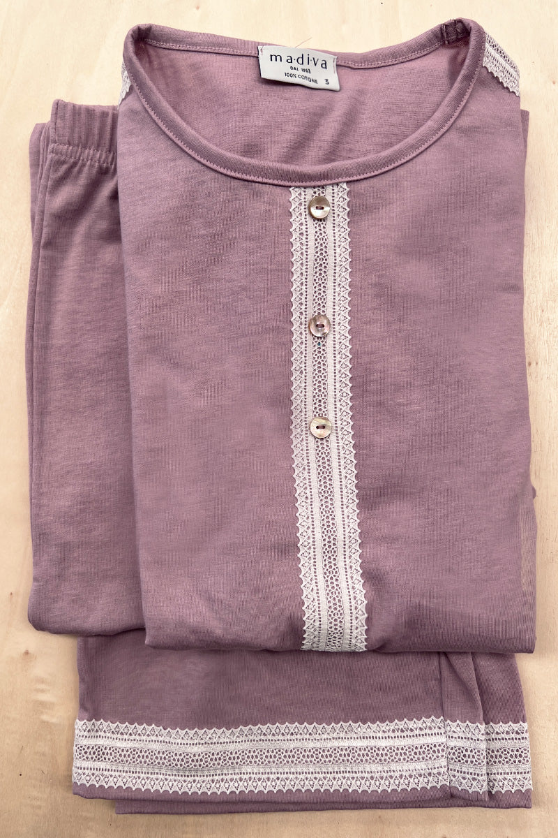 Pigiama da donna Perla in cotone- Impreziosito da balzina di pizzo a contrasto ESCLUSIVA ONLINE