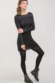 Flora・Boat neckline in modal wool with matching flounce