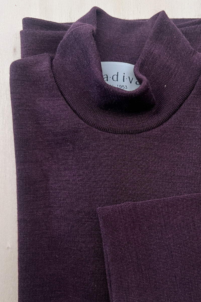 Children's turtleneck sweater Trottola in wool and silk - Gentle on the skin