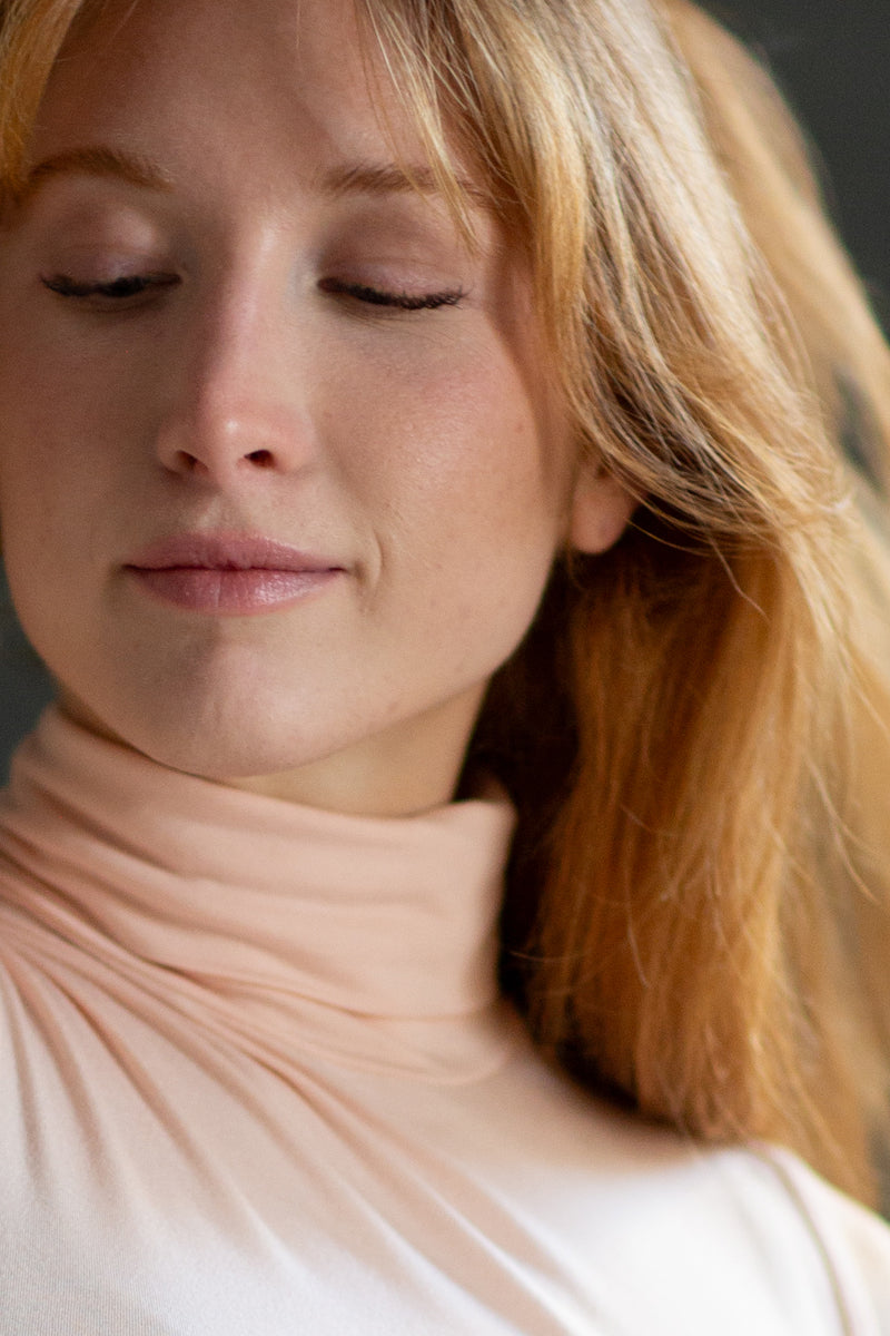 Venere Short Sleeve Turtleneck - Bi-elastic Micromodal